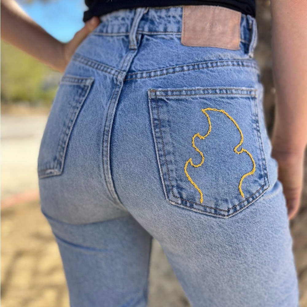 ZARA LIGHTWASH DENIM EMBROIDERED
